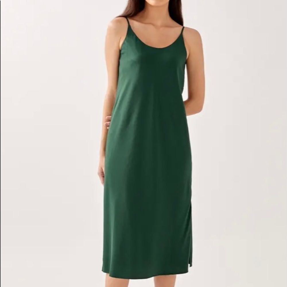 ✨LAST CHANCE!✨Love, Bonito Avery Slip Midi Dress